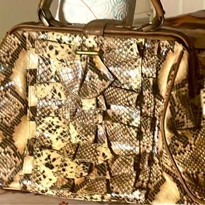 Purging my closet!! One is coach, Jessica Simpson , lesbeskind